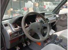 Recambio de salpicadero para mitsubishi montero   (v3_w, v2_w, v4_w, v5_w) 2.8 td (v46w, v26w) referencia OEM IAM    2